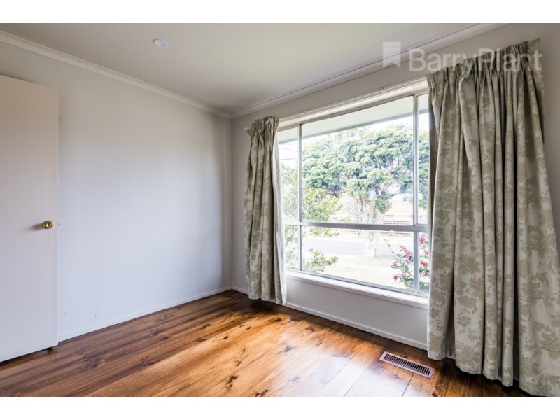 40 Blaxland Drive, Dandenong North VIC 3175