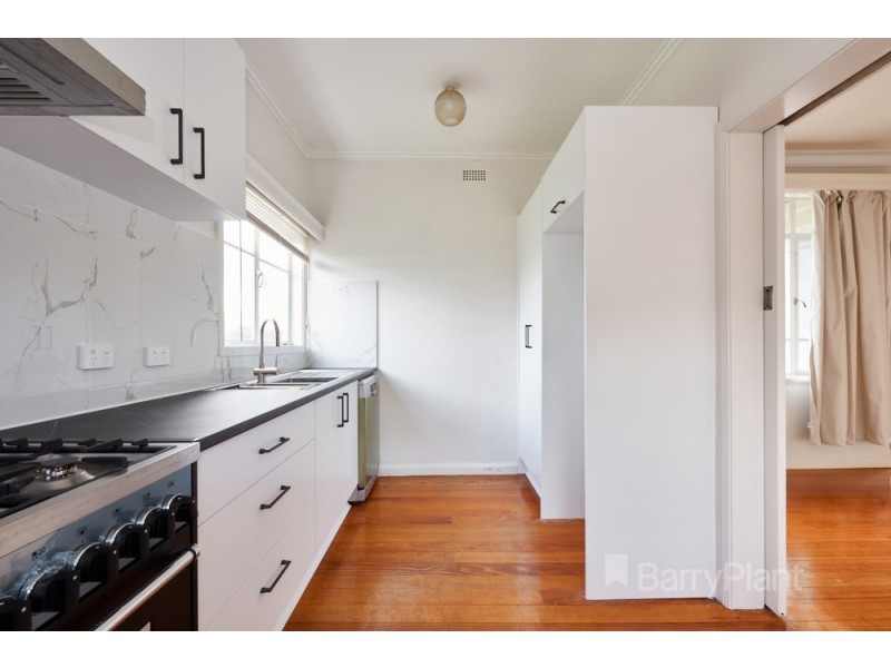 6 Gell Crt, Noble Park VIC 3174