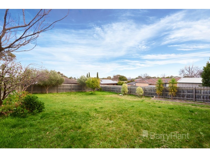6 Gell Crt, Noble Park VIC 3174