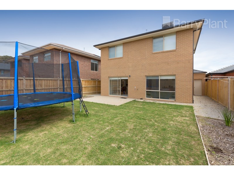 37 Petunia Drive, Keysborough VIC 3173