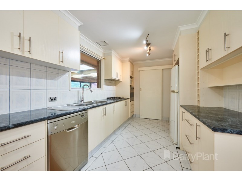 10 MacKinnon Court, Keysborough VIC 3173