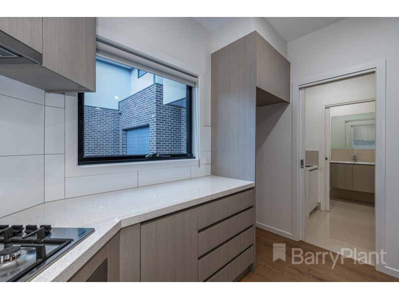 1/12 Mons Parade, Noble Park VIC 3174