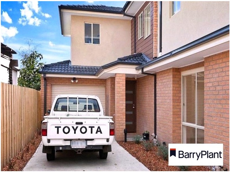 3/8 Anthony Street, Dandenong North VIC 3175
