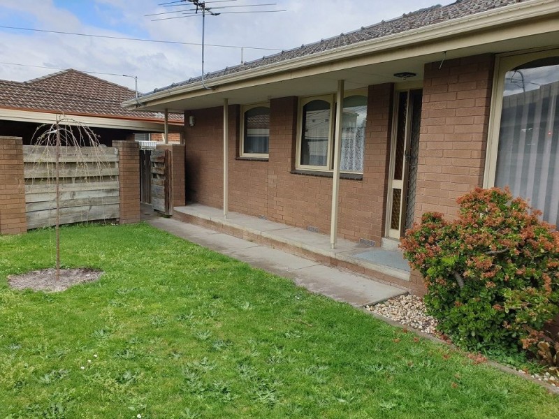 1/104 Douglas Street, Noble Park VIC 3174