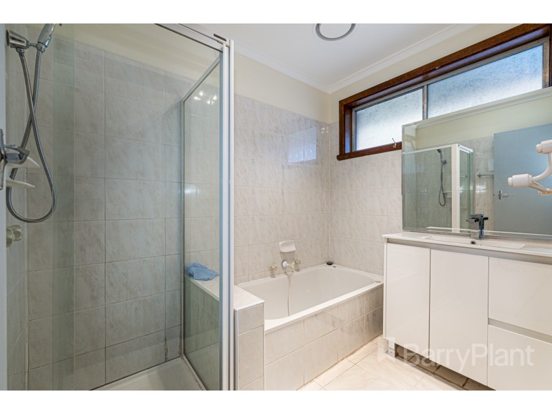 3/81 Hammond Road, Dandenong VIC 3175