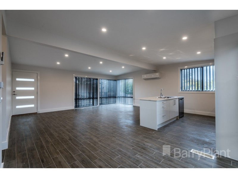 1 Fraser Street, Dandenong North VIC 3175