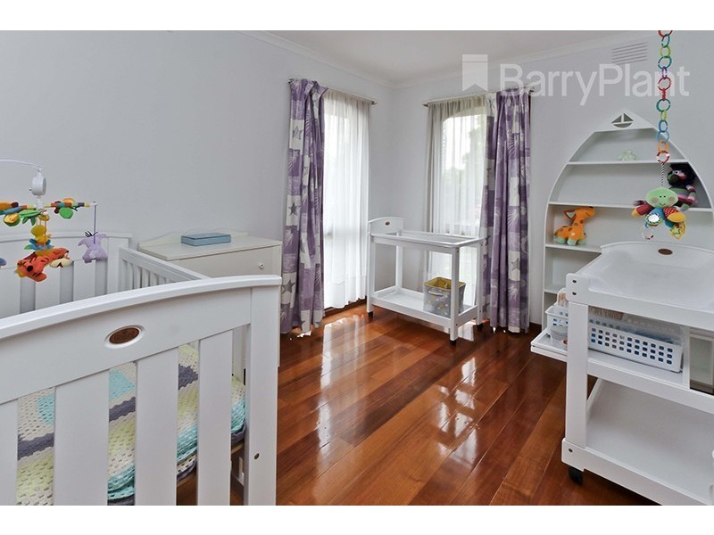 15 Peckover Court, Endeavour Hills VIC 3802