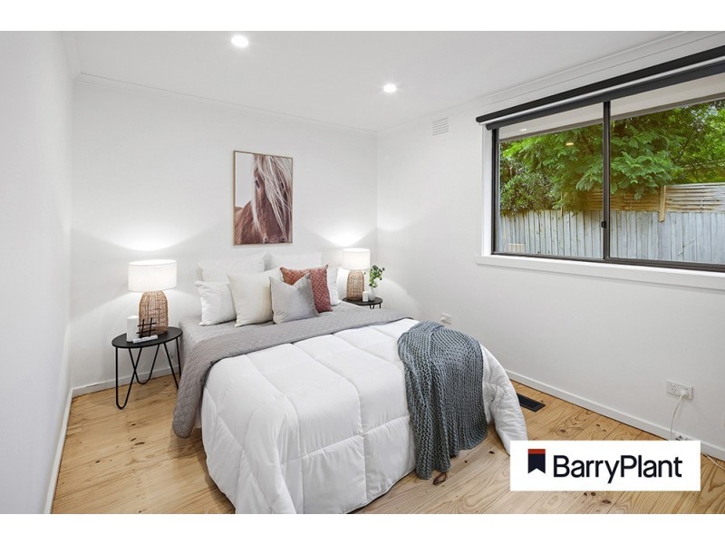 4 Stradbroke Crt, Noble Park North VIC 3174