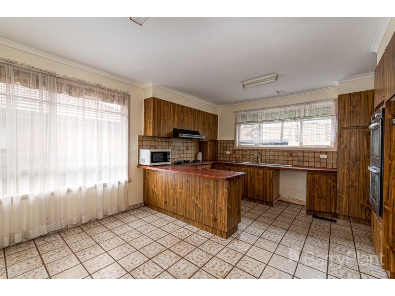 4 Camellia ave, Noble Park North VIC 3174