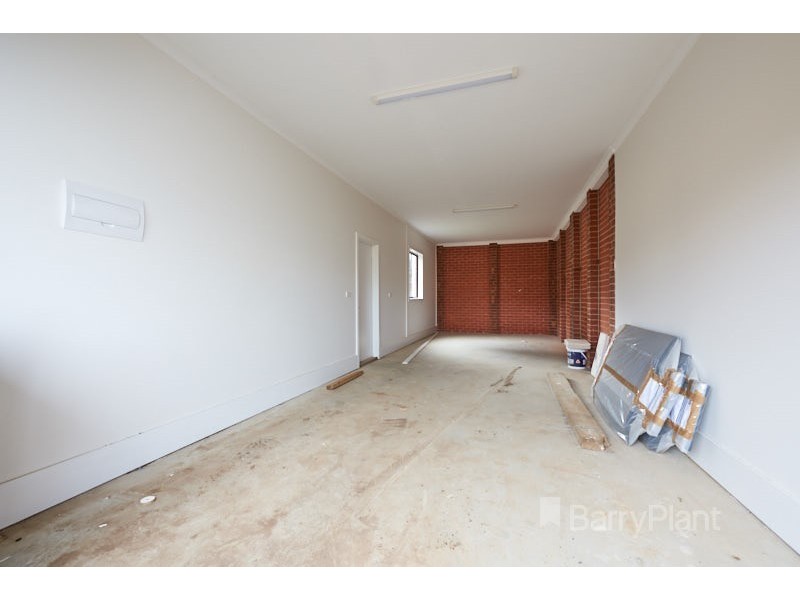 2/21 Gatcum Court, Noble Park VIC 3174