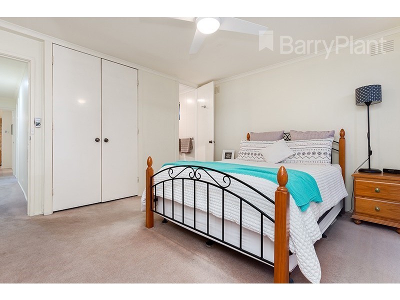5 Barrington Close, Keysborough VIC 3173
