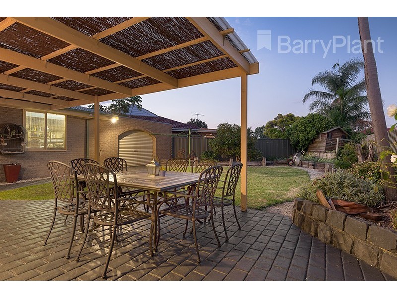 5 Barrington Close, Keysborough VIC 3173