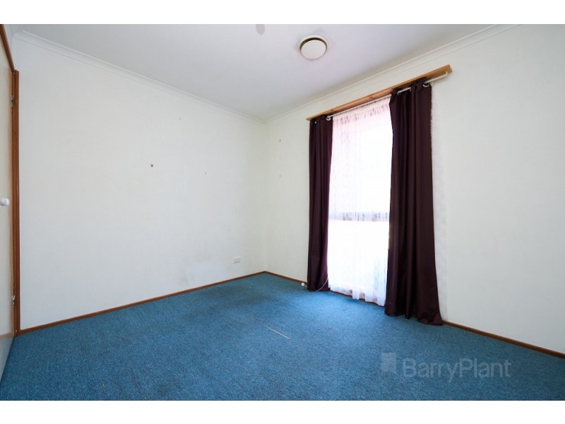 10 Tayport Gardens, Endeavour Hills VIC 3802