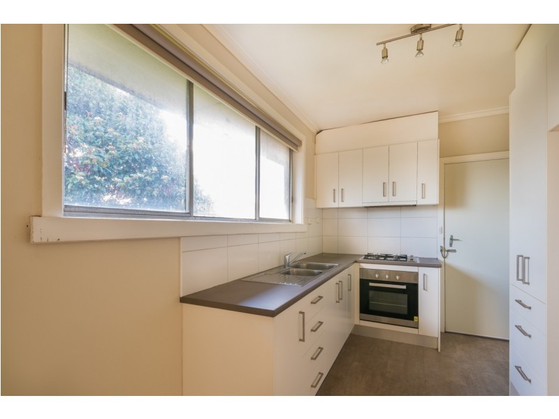 1/80 Jones Road, Dandenong VIC 3175