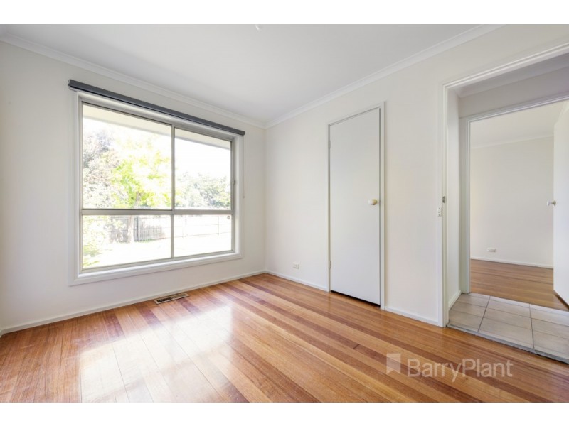 77 Shelton Crescent, Noble Park North VIC 3174