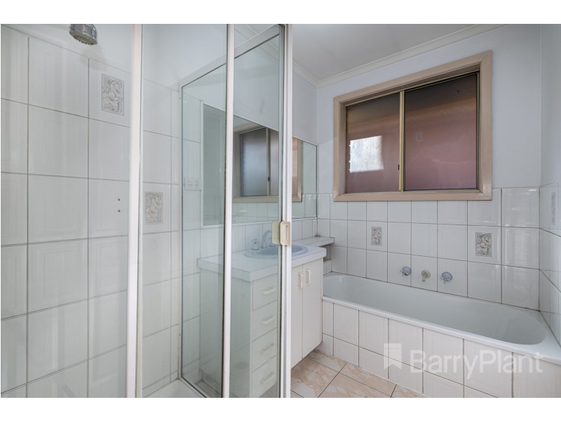 3/6 Elwick Court, Noble Park North VIC 3174