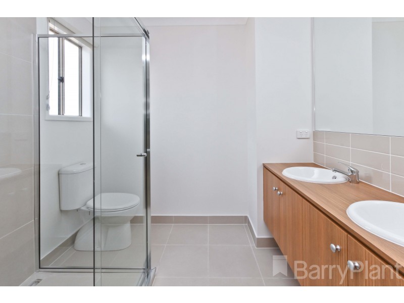 41 Red Brush Drive, Keysborough VIC 3173