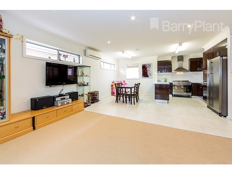 2/927 Heatherton Road, Springvale VIC 3171