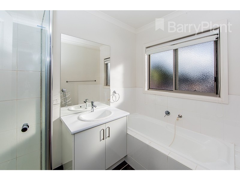 2/927 Heatherton Road, Springvale VIC 3171