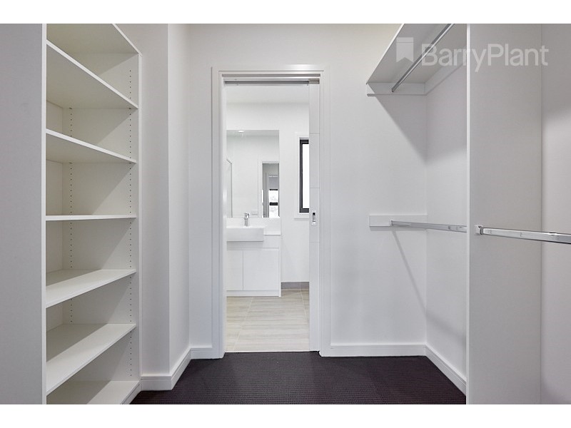 17B Dunvegan Crescent, Dandenong VIC 3175