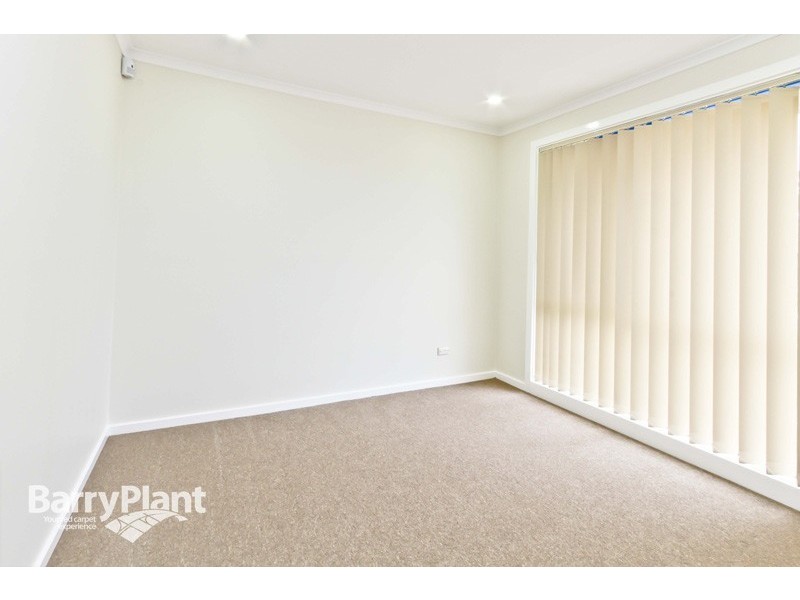 1/5 Ellt Cres, Noble Park VIC 3174