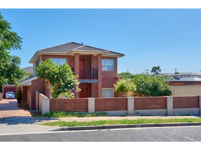 1/9 Hayden Road, Clayton South VIC 3169