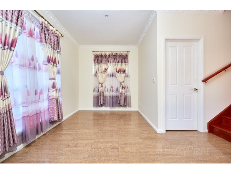 1/9 Hayden Road, Clayton South VIC 3169