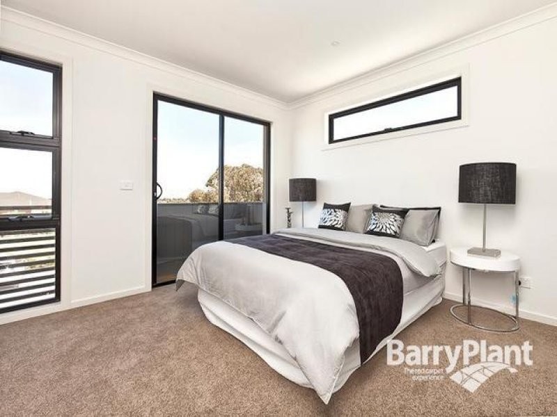 17 Flemington Rise, Officer VIC 3809