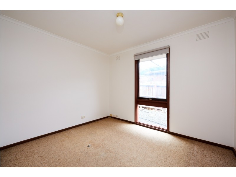 31 Simpson Drive, Dandenong North VIC 3175