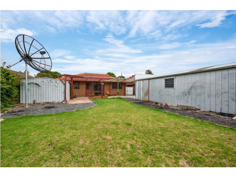 31 Simpson Drive, Dandenong North VIC 3175
