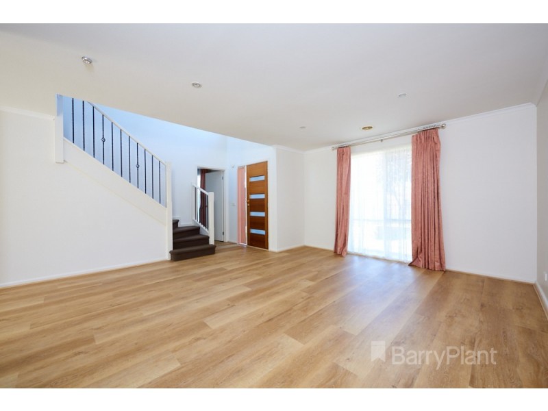 2/20 Jones Road, Dandenong VIC 3175