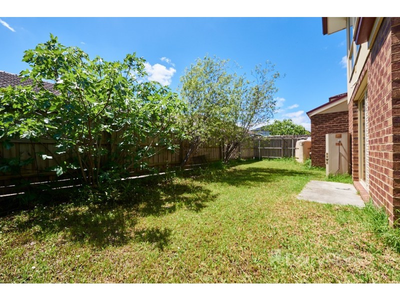 2/20 Jones Road, Dandenong VIC 3175