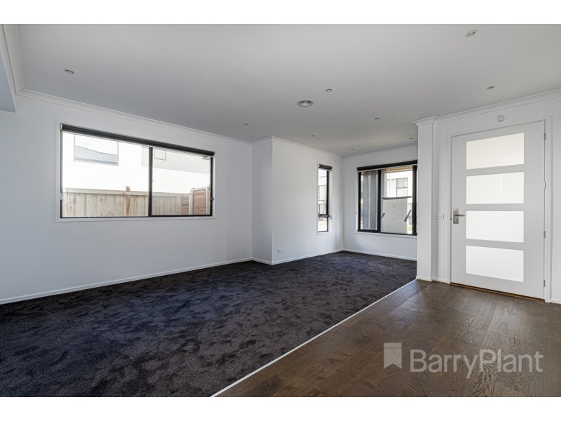 28 Pebble Avenue, Lyndhurst VIC 3975