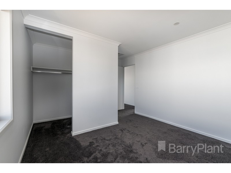 28 Pebble Avenue, Lyndhurst VIC 3975