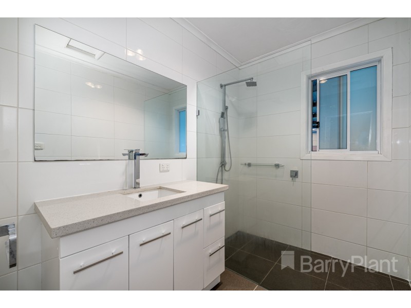 4 Cooper Street, Springvale South VIC 3172