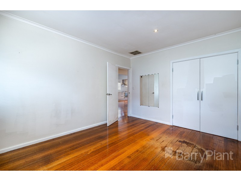 4 Cooper Street, Springvale South VIC 3172