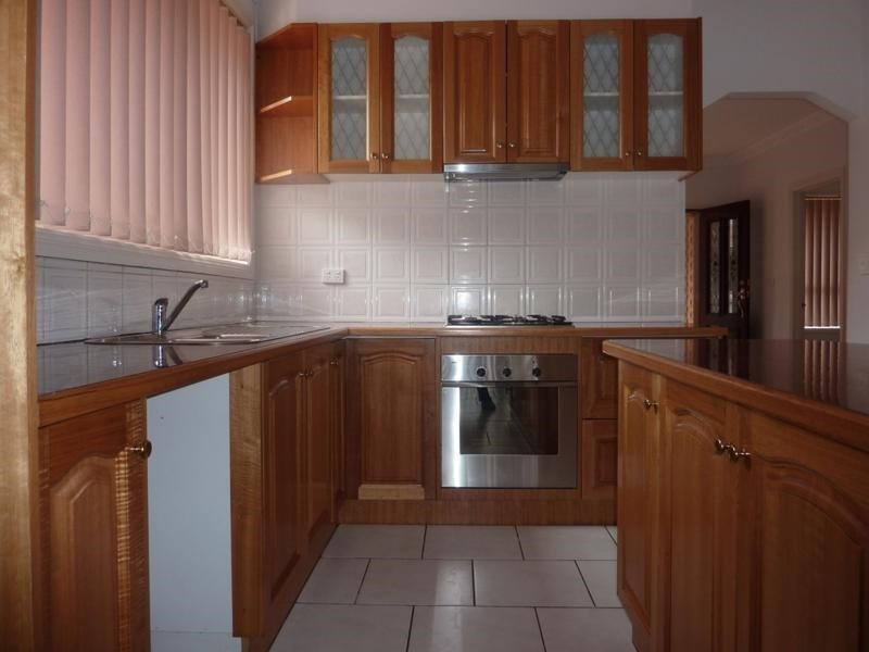 2/27 Larbert Road, Noble Park VIC 3174