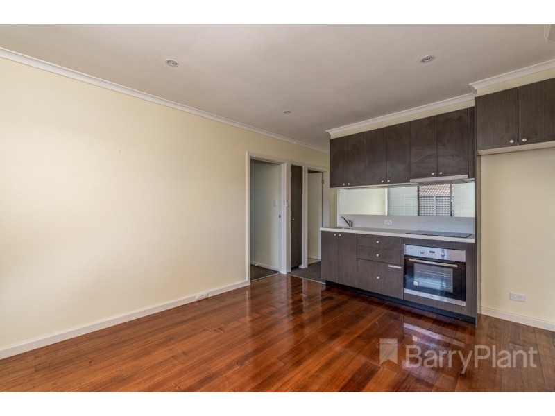 2/25 Kemp Street, Springvale VIC 3171