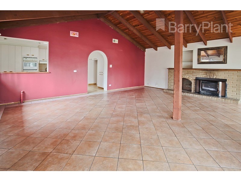 11 Sinclair Court, Hampton Park VIC 3976