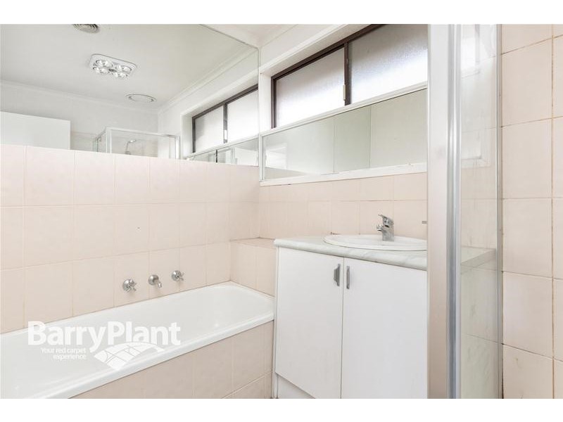 80 Liverpool Drive, Keysborough VIC 3173
