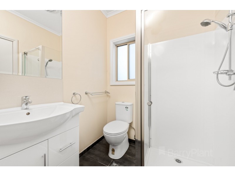 2/27 Sarton Road, Clayton VIC 3168