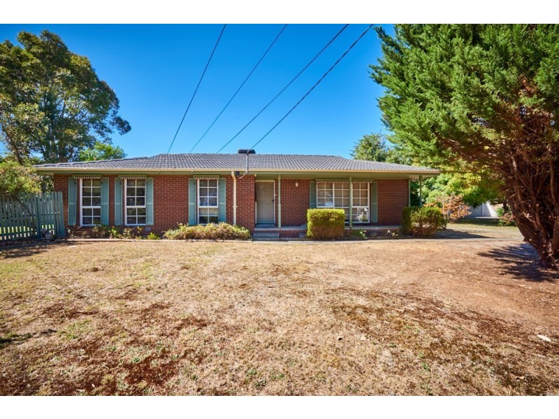 21 Tudawali Cres, Wheelers Hill VIC 3150
