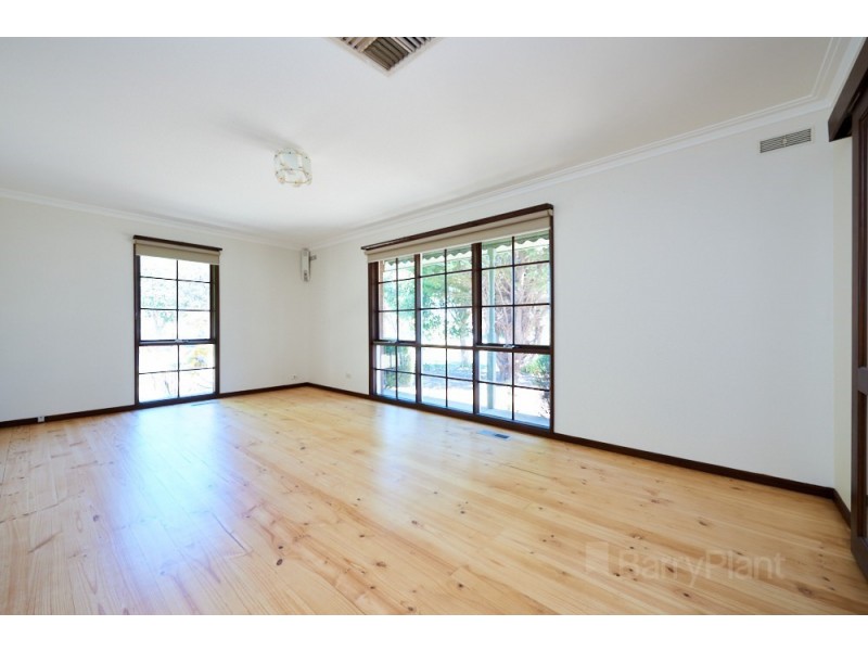 21 Tudawali Cres, Wheelers Hill VIC 3150