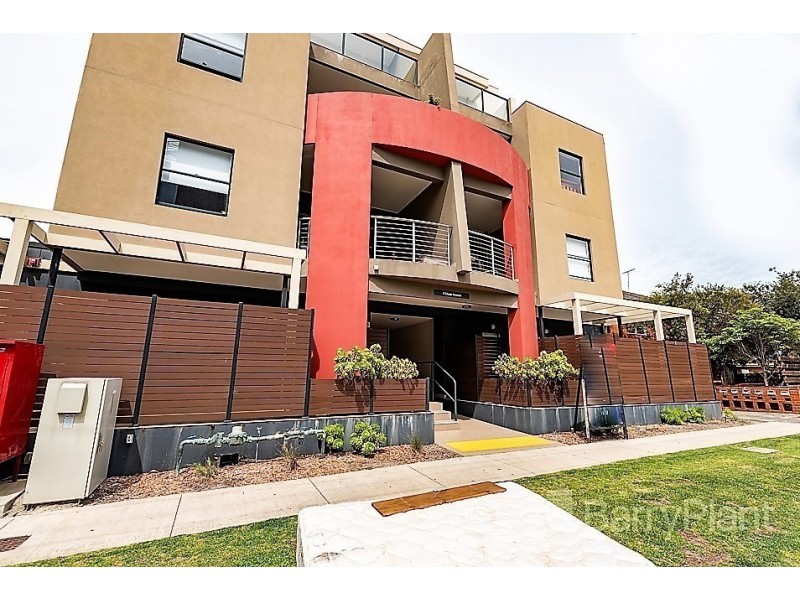 15/3 Close Ave, Dandenong VIC 3175