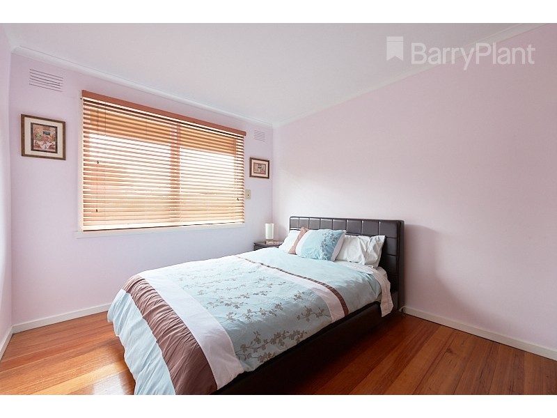 24 Vitis Ave, Noble Park VIC 3174