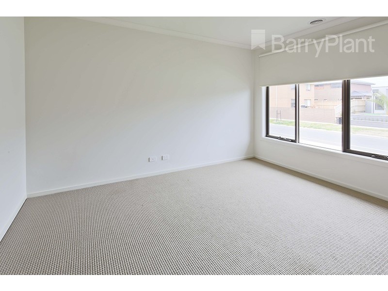 208 Clarendon Drive, Keysborough VIC 3173