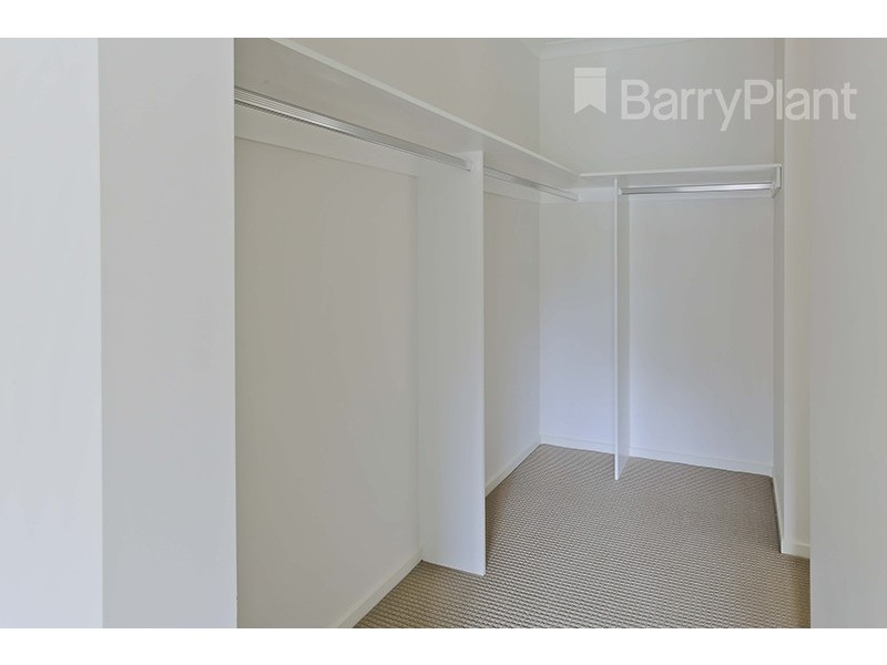 208 Clarendon Drive, Keysborough VIC 3173