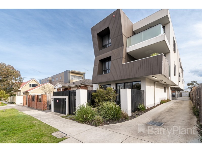 2/12 New Street, Dandenong VIC 3175