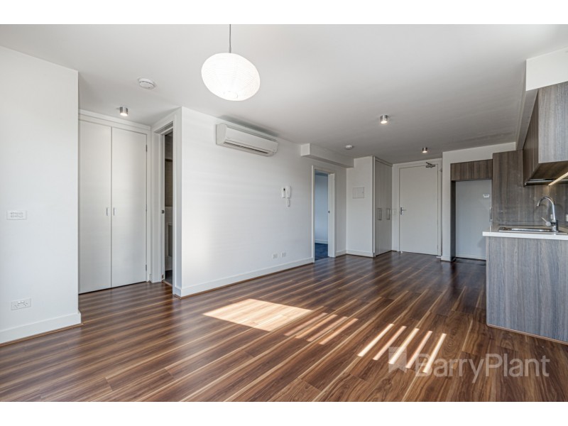 2/12 New Street, Dandenong VIC 3175