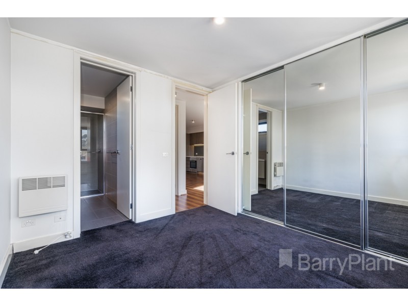 2/12 New Street, Dandenong VIC 3175